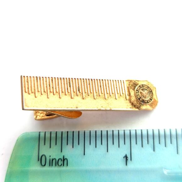 Vintage Estate Veterans Of Foreign Wars Of The US Gold Tone Tie Bar Clasp - Picture 3 of 3